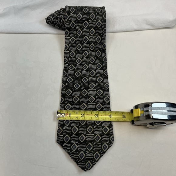 Daniel Hechter Men's Patterned Silk Vintage  Neck Tie 57"‎ - Picture 2 of 5